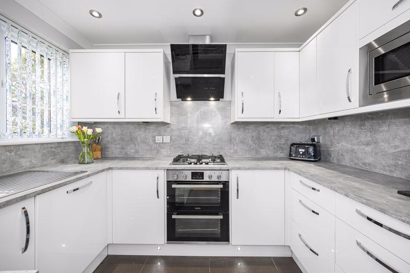 Westerham Drive, Sidcup, DA15 9NS 3 bed terraced house for sale £520,000
