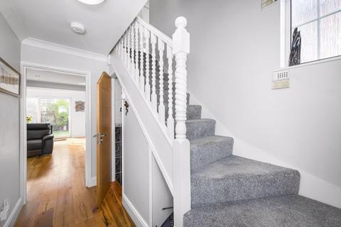 102 Westerham Drive, Sidcup, DA15 9NS