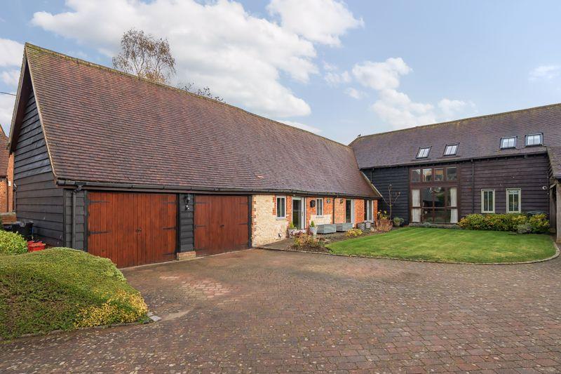 South Downs National Park Binsted, Hampshire 3 bed barn conversion