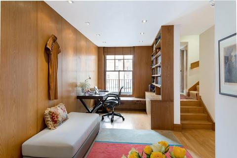 2 bedroom apartment for sale, Hans Road Knightsbridge SW3