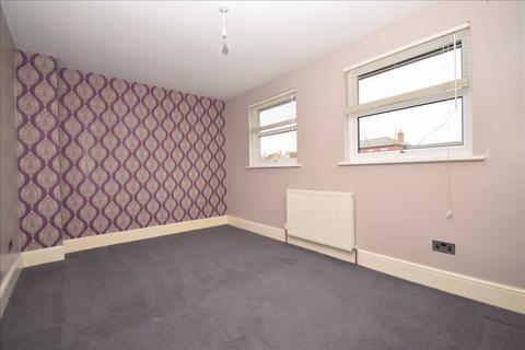 28 Blacklock, Chelmsford, CM2 6QL