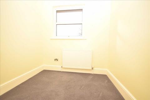 28 Blacklock, Chelmsford, CM2 6QL