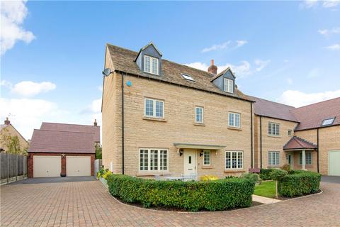 5 bedroom detached house to rent, Cowslip Drive, Moreton-in-Marsh, Gloucestershire, GL56