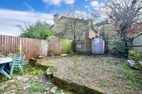 11 Littlebrook Close, Croydon, CR0 7SZ