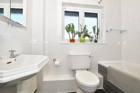 11 Littlebrook Close, Croydon, CR0 7SZ