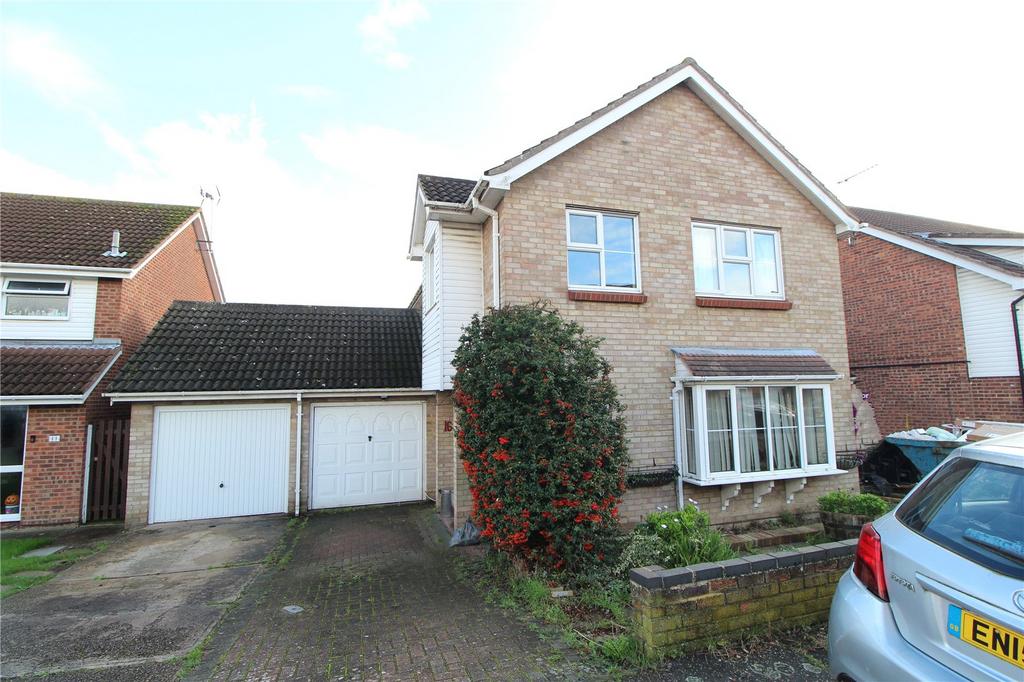 Goldfinch Close, Colchester, Essex, CO4 4 bed detached house for sale