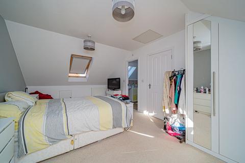 22 Cranesbill Road, Melksham, SN12 7GG