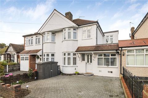 14 Lyndhurst Avenue, Twickenham, TW2 6BY