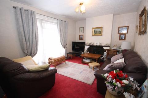 4 bedroom townhouse for sale, Doncaster Gardens, Northolt