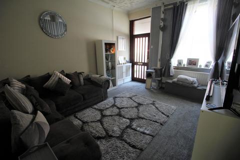 3 bedroom terraced house for sale, Roundthorn Road, Oldham, OL4