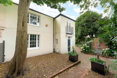 3 bedroom semi-detached house for sale - Ranelagh Cottages, London, SW1W