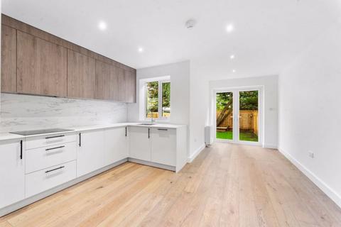 38 Muschamp Road, Carshalton, SM5 2SE