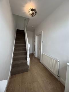 3 bedroom terraced house to rent, Warbreck Moor, Liverpool