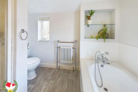 58 Calton Road, Gloucester, GL1 5DY