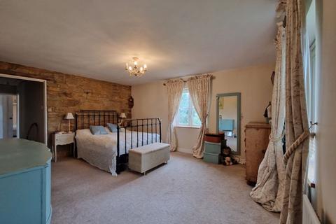39 Ham Hill, Stoke-sub-hamdon, TA14 6RW
