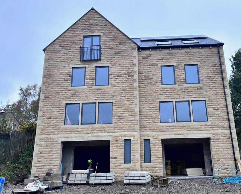Asher Drive, Todmorden OL14 4 bed semidetached house for sale £429,500