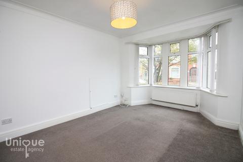 18 Maurice Grove, Blackpool, FY2 0QH