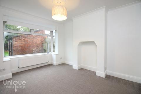 18 Maurice Grove, Blackpool, FY2 0QH