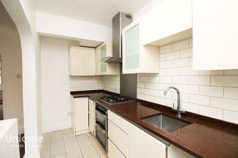 18 Maurice Grove, Blackpool, FY2 0QH
