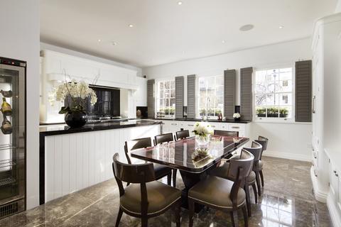 6 bedroom townhouse to rent, South Eaton Place, Belgravia, SW1W