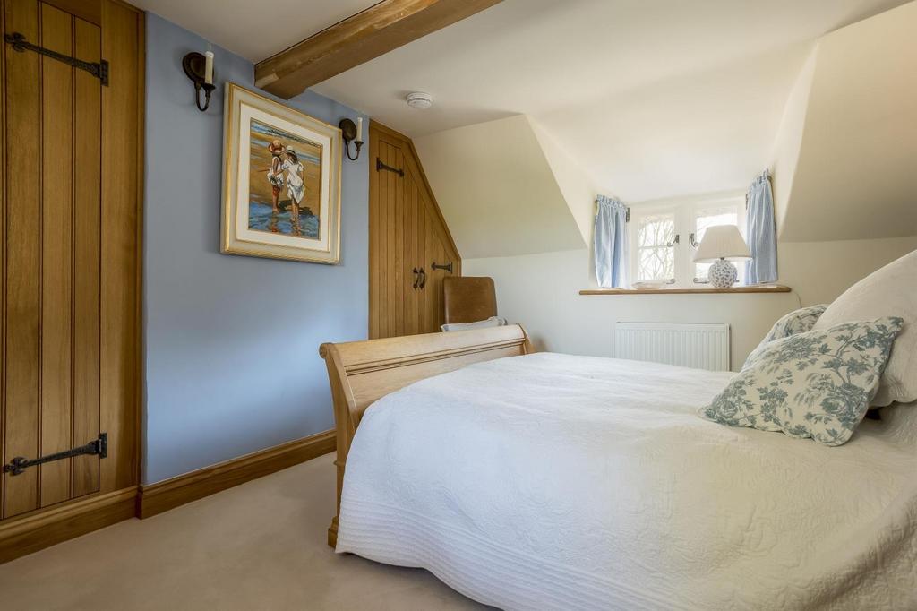 A BEDROOM 2 A Jack's C