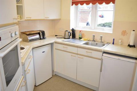 1 bedroom apartment for sale, Poole Road, Wimborne, Dorset, BH21