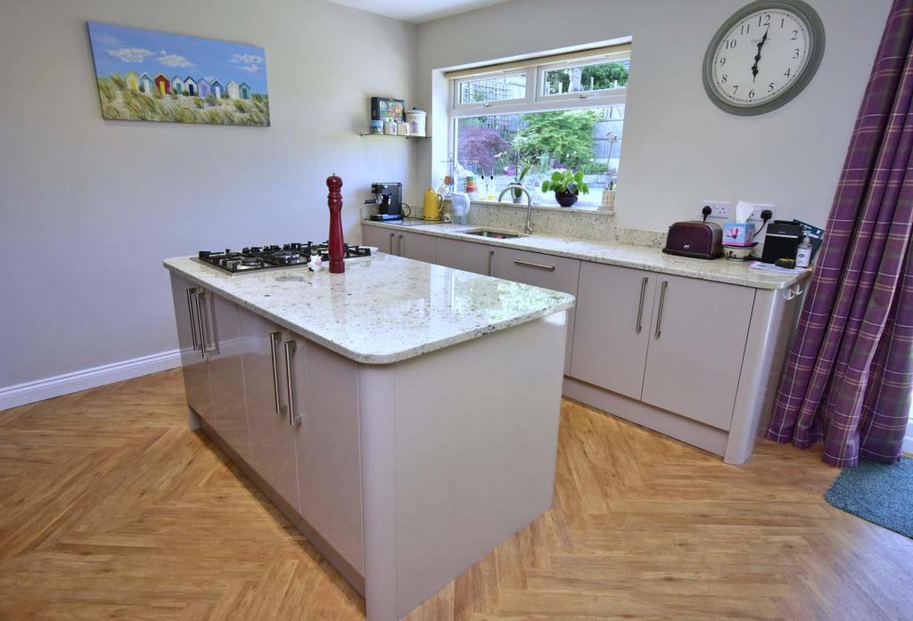 A kitchen 2.jpg