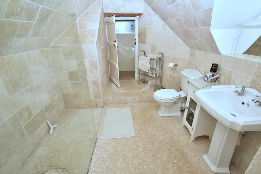 A shower room ff.jpg