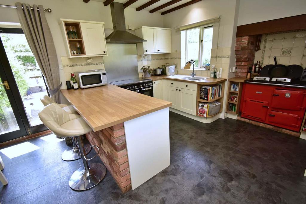 A kitchen 1.jpg