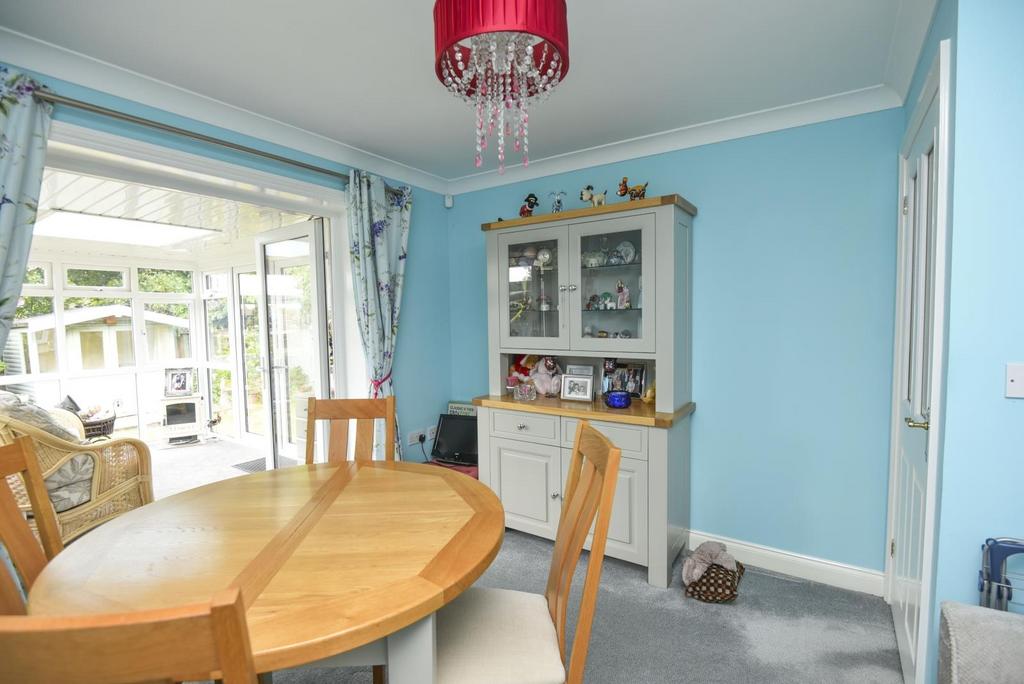A dining room 2(2).j