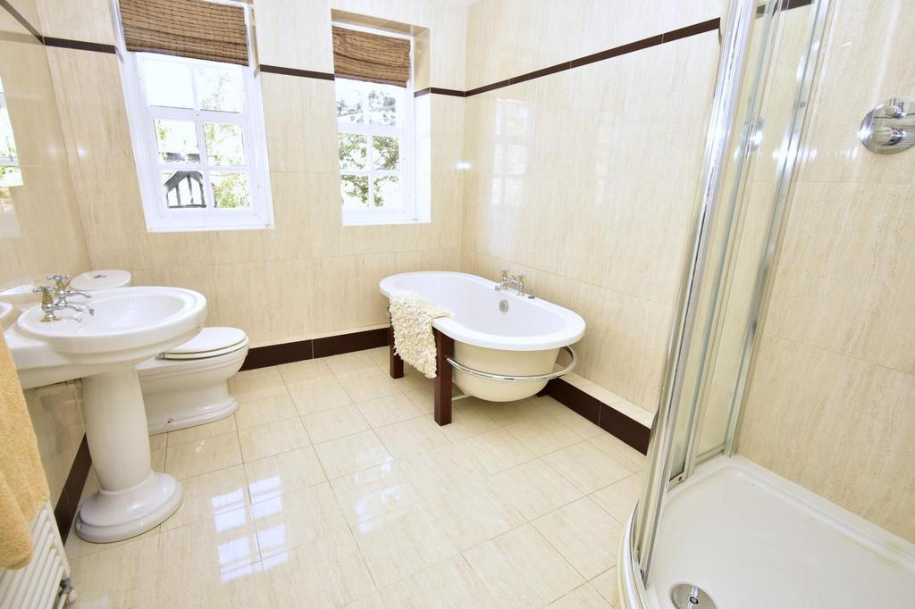 A sf bathroom.jpg