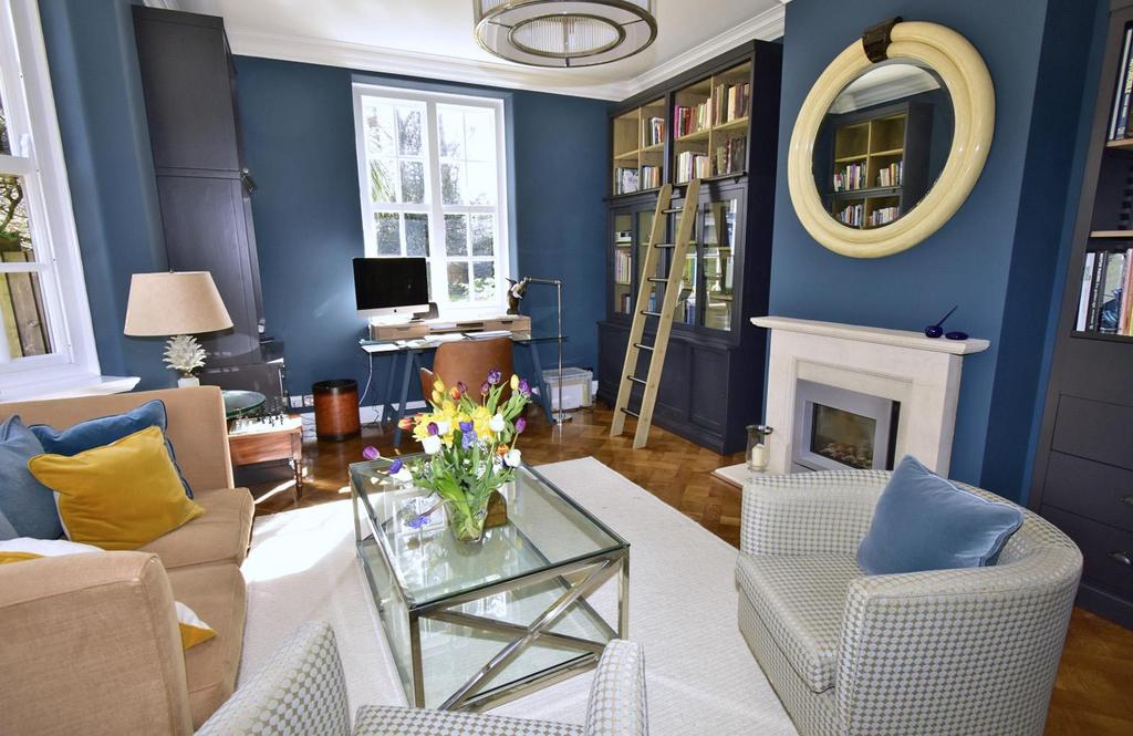A sitting room.jpg