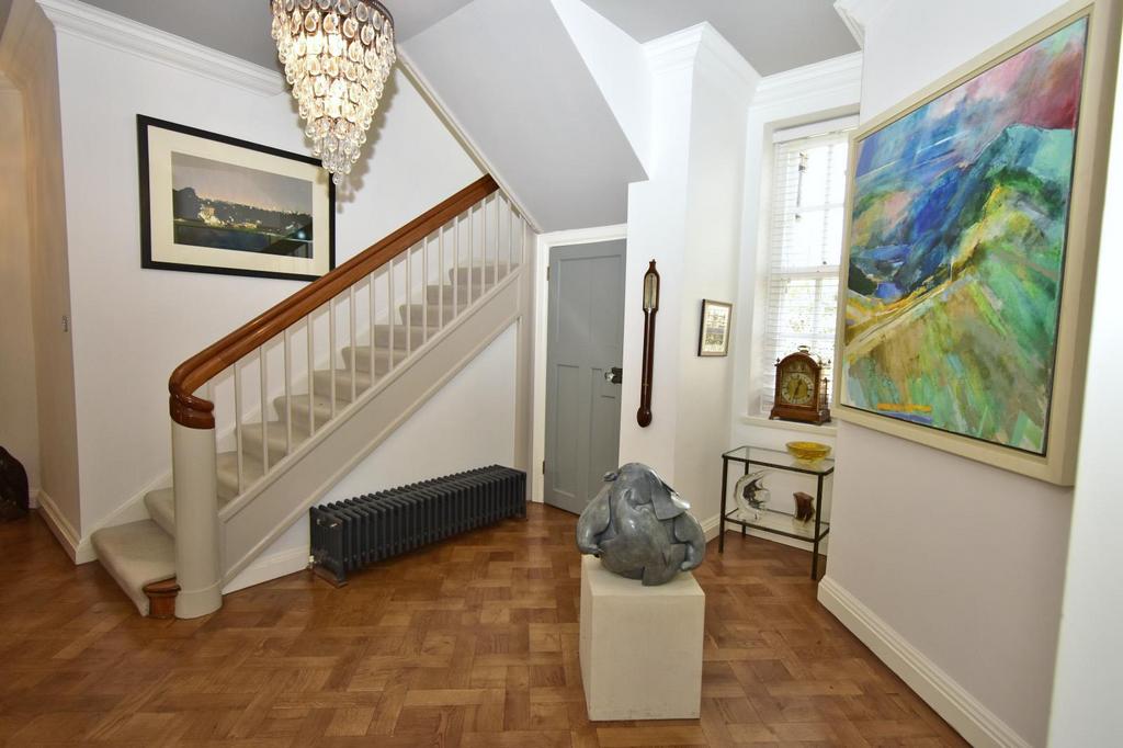 A hall 2.jpg