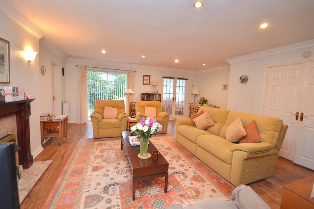 Baronswood, Gosforth 3 bed bungalow £450,000