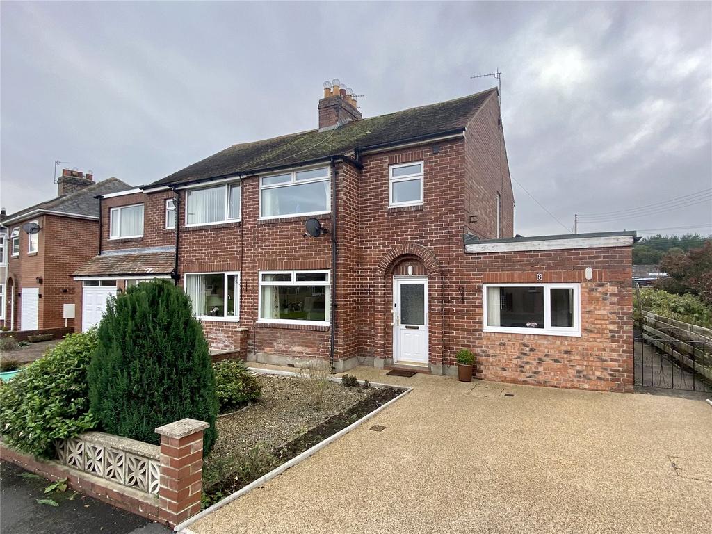 Redburn Crescent, Hexham, Northumberland, NE46 3 bed semidetached house for sale £250,000