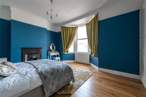 5 Kent Road, Gravesend, DA11 0SZ