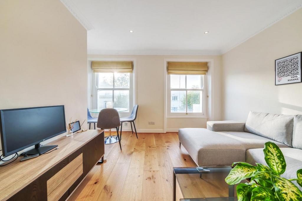 Leinster Gardens, Bayswater 1 bed flat for sale £450,000