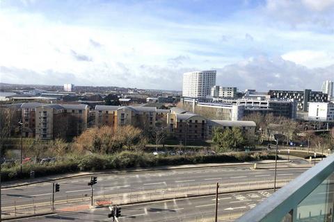 1 bedroom flat to rent, Aire, Cross Green Lane, LS9