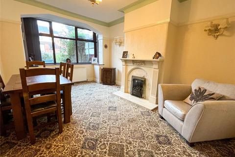 76 Lees Road, Ashton-under-lyne, OL6 8BQ