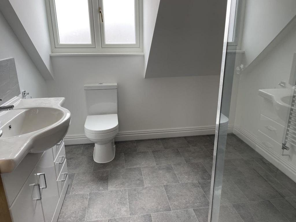 Communal Showerroom