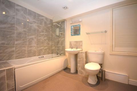 Wyddfa, Yr Hen Ysgoldy Cader Road, Dolgellau, LL40 1RU