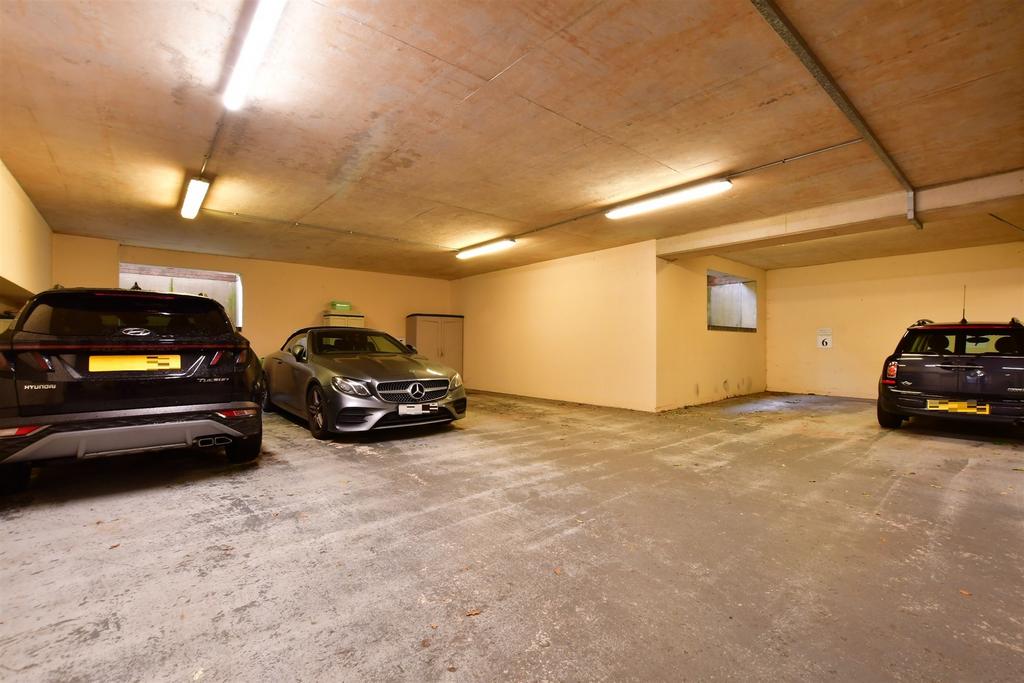 Garage Parking