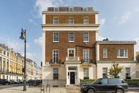 2 bedroom flat for sale - Eaton Place, London, SW1X