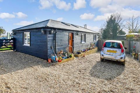 2 bedroom detached bungalow to rent - Ramsgate Road Sarre CT7