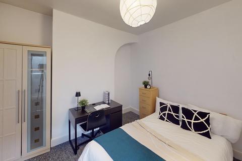 undefined, 4 Grimsby Terrace, City Centre, Nottingham, NG3 1DN
