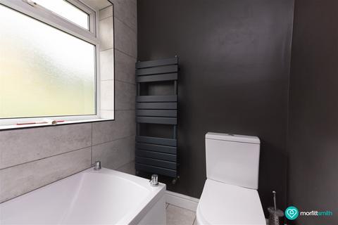 62 Oxted Road, Sheffield, S9 1BP