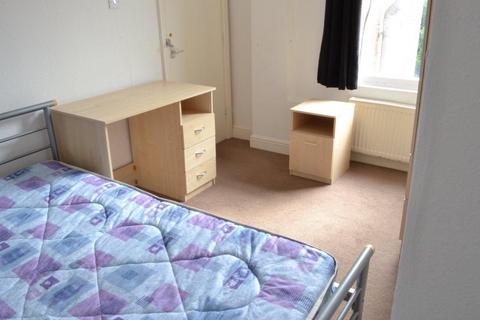 4 bedroom house to rent, 40 Rothesay Avenue, Lenton, Nottingham, NG7 1PU