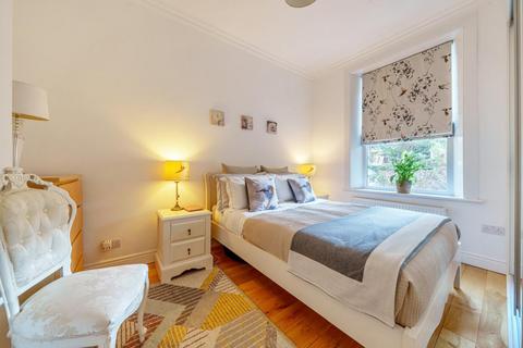 2 bedroom flat for sale - Ringstead Road, Catford