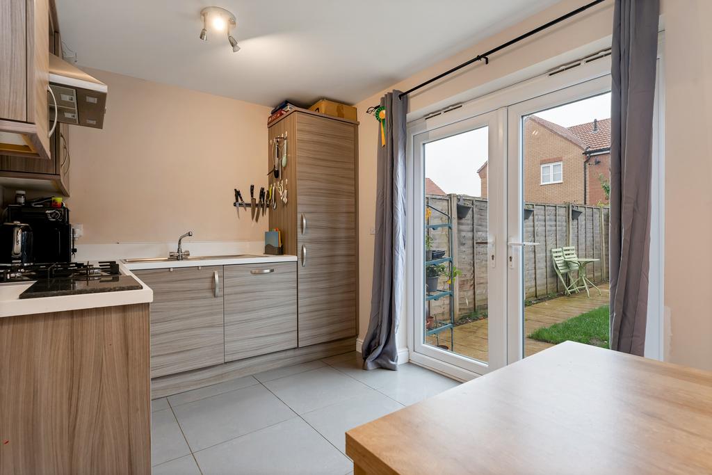 Blackwater Road, Barleythorpe 2 bed terraced house for sale £214,000