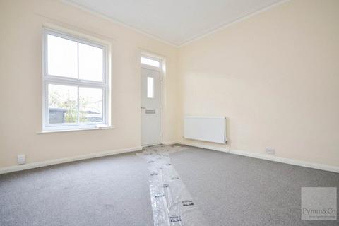 3 bedroom terraced house to rent, Denbigh Road, Norwich NR2